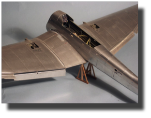 Junkers Ju 87 B-2. Scratch built in metal by Rojas Bazán. 1:15 scale. Model never completed, sold as it was. Junkers Ju 87 B-2. Scratch built in metal by Rojas Bazán. 1:15 scale. Model never completed, sold as it was.